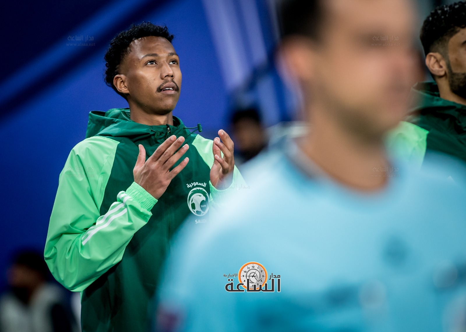 Madar Al-Saa Images 0.404225877242228