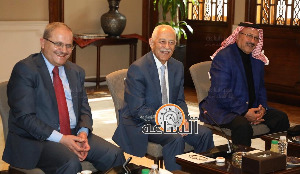 Madar Al-Saa Images 0.5683228318619231