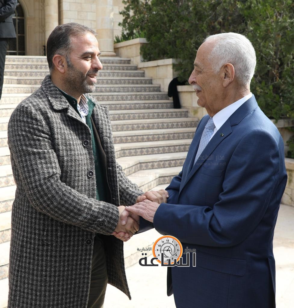 Madar Al-Saa Images 0.42230558526155026