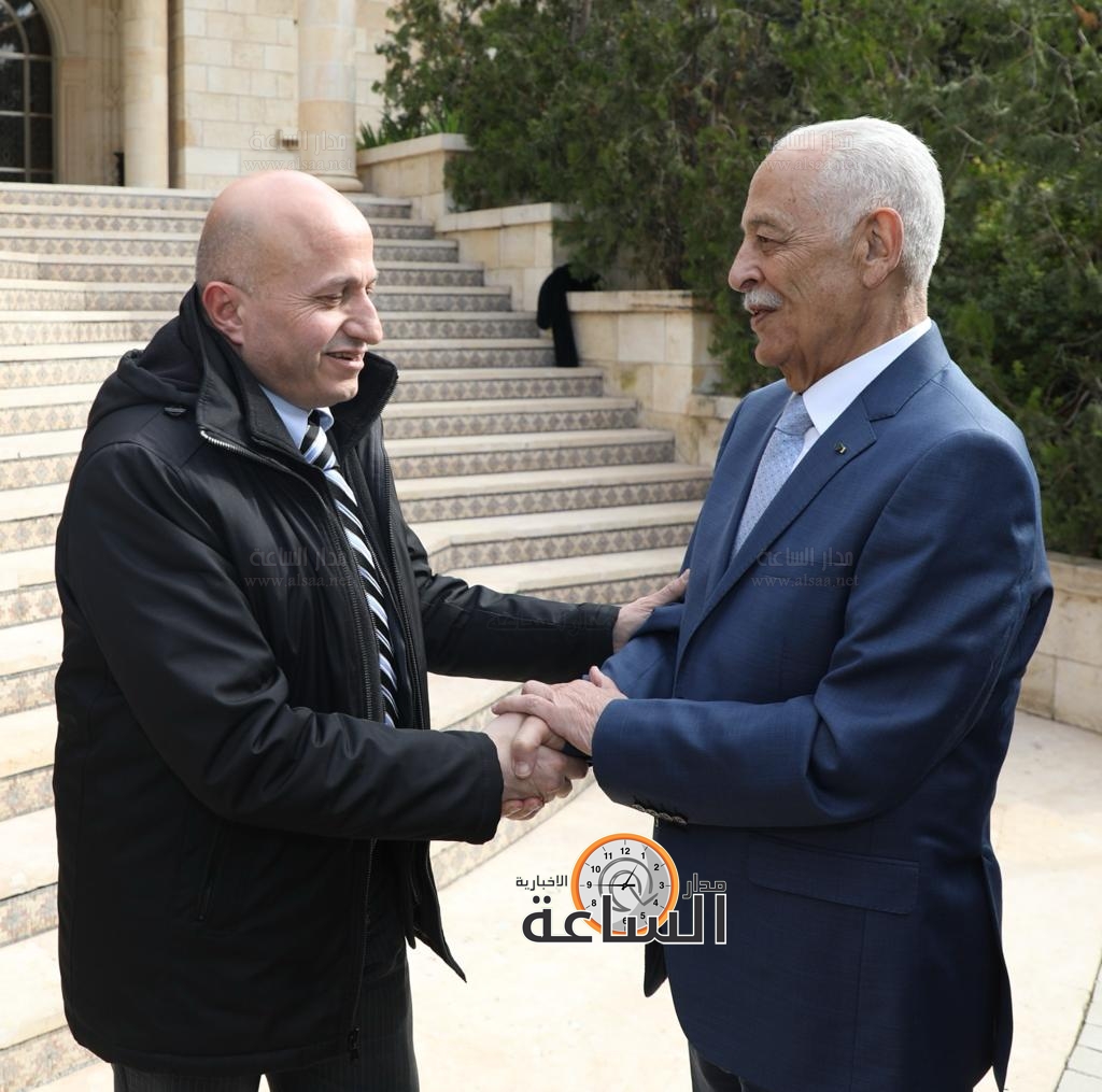 Madar Al-Saa Images 0.29557315088793645