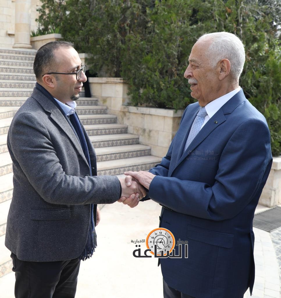 Madar Al-Saa Images 0.6936599807100399