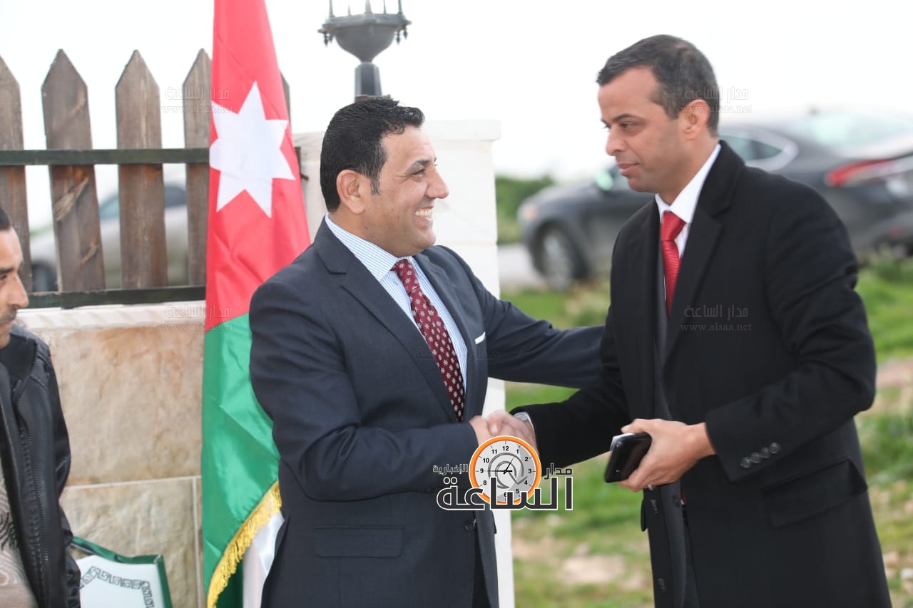 Madar Al-Saa Images 0.16612858473838