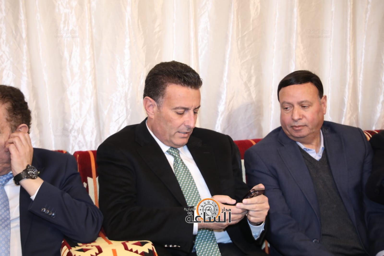 Madar Al-Saa Images 0.24924169232326054