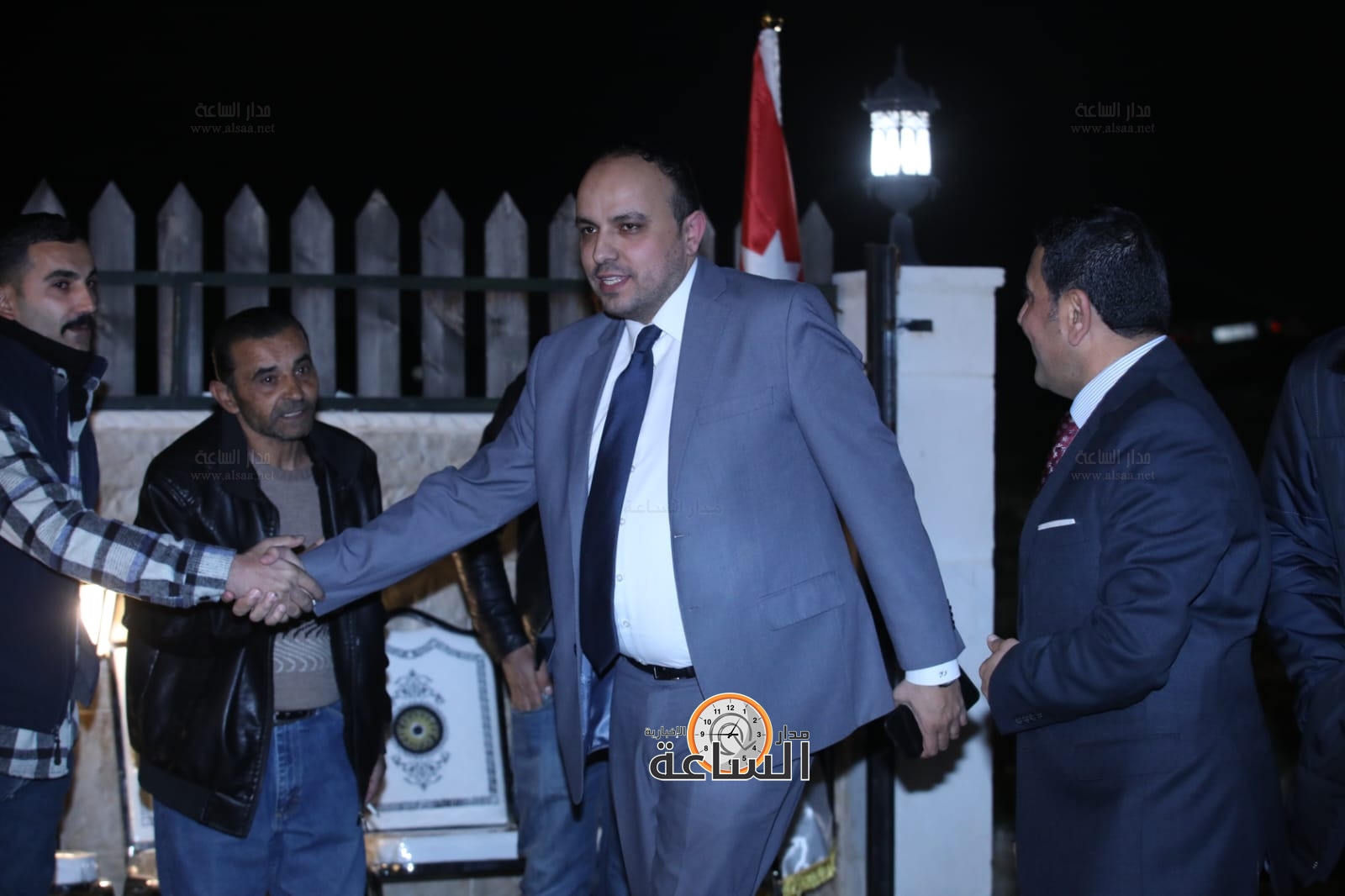 Madar Al-Saa Images 0.3743443691608872