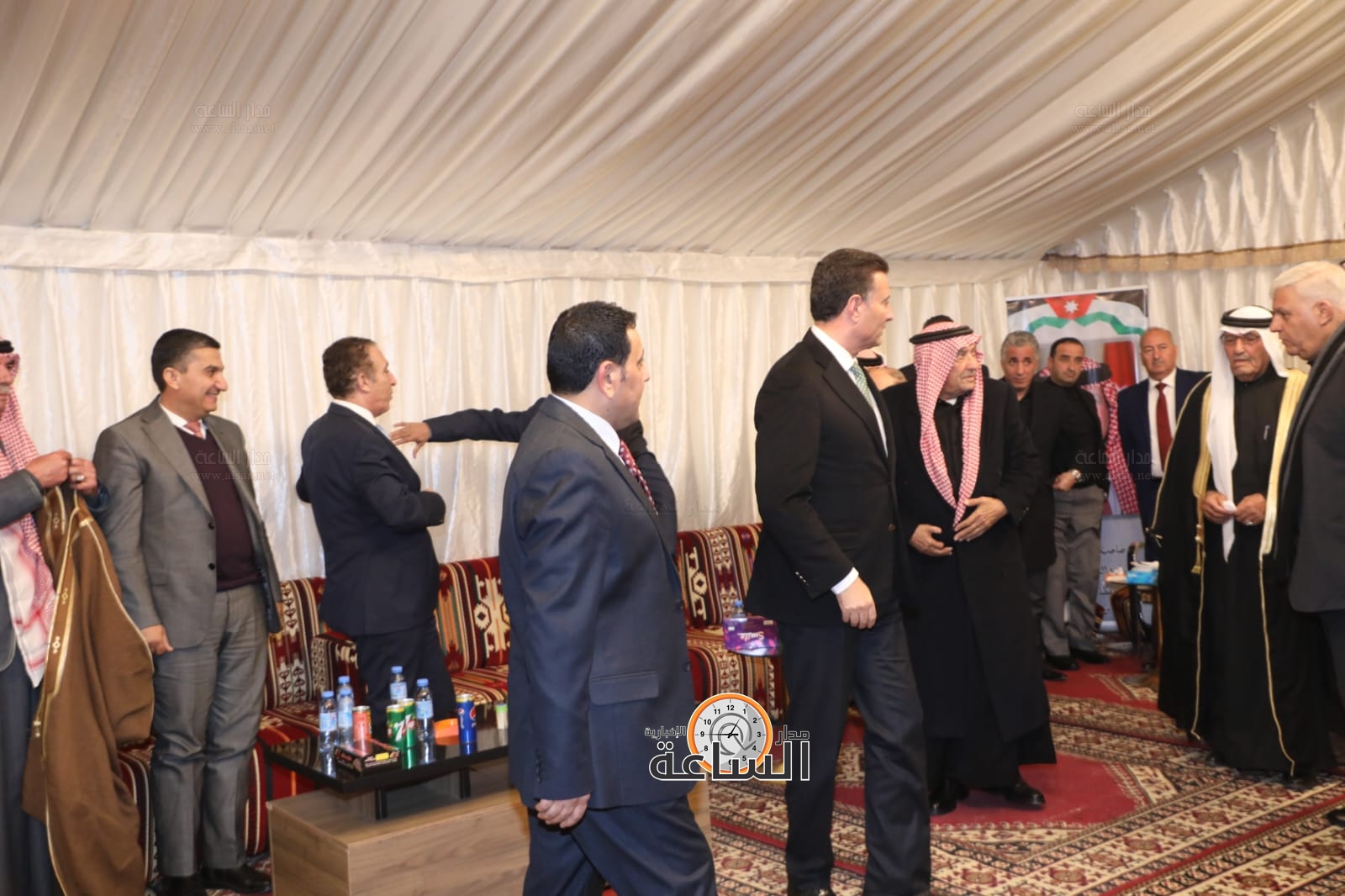 Madar Al-Saa Images 0.3528323680258507