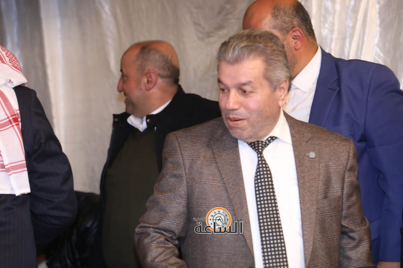 Madar Al-Saa Images 0.739756693228319