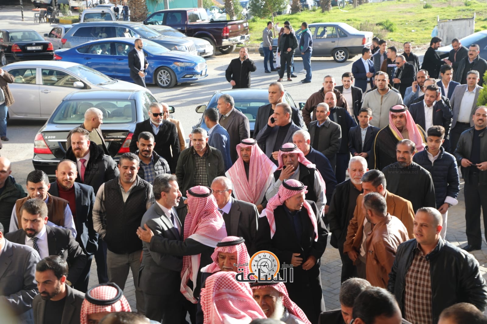 Madar Al-Saa Images 0.517882835114007