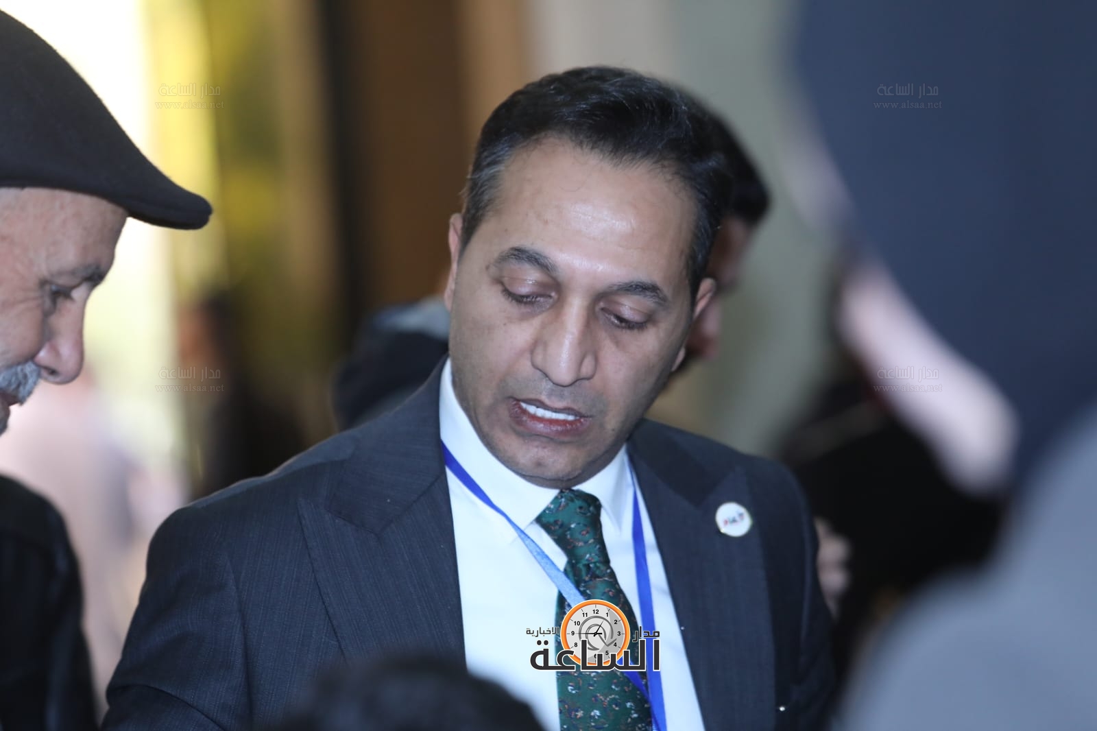 Madar Al-Saa Images 0.3609858156579877