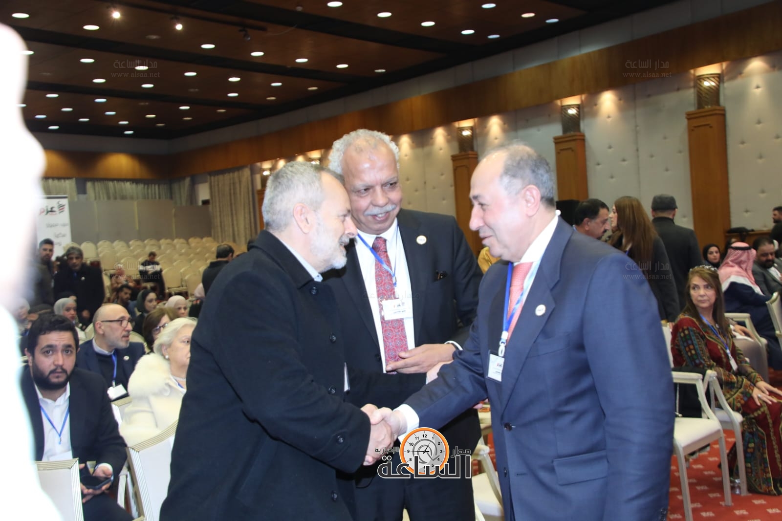 Madar Al-Saa Images 0.6083742343811729