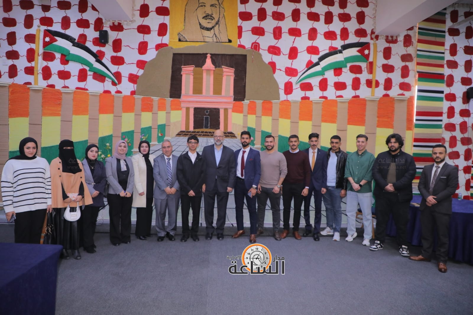 Madar Al-Saa Images 0.5487231762824925