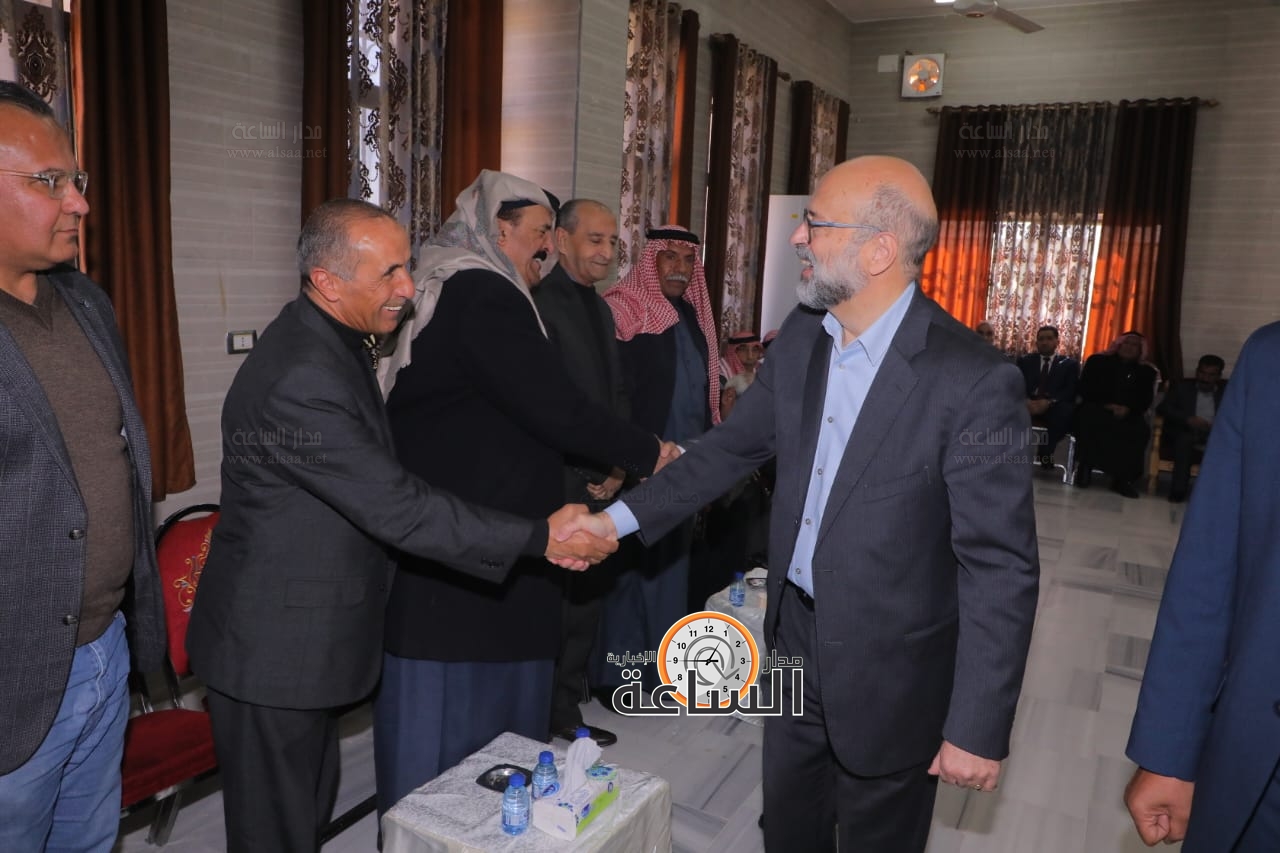 Madar Al-Saa Images 0.023253955651629132