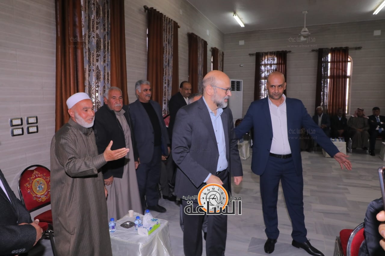 Madar Al-Saa Images 0.4848304685596214