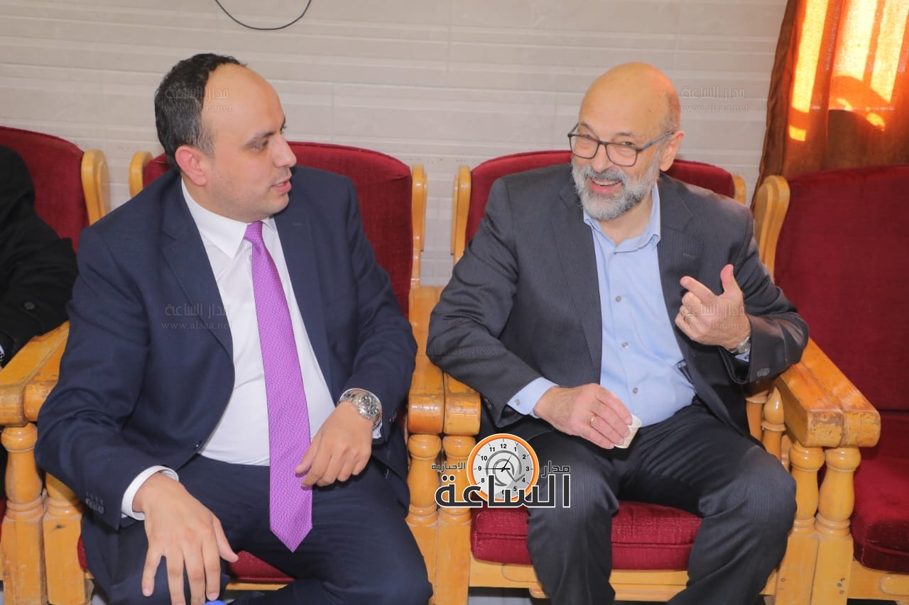 Madar Al-Saa Images 0.919912361128266