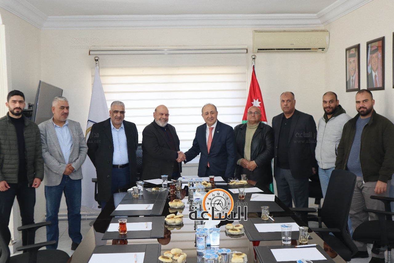 Madar Al-Saa Images 0.8911828182643784