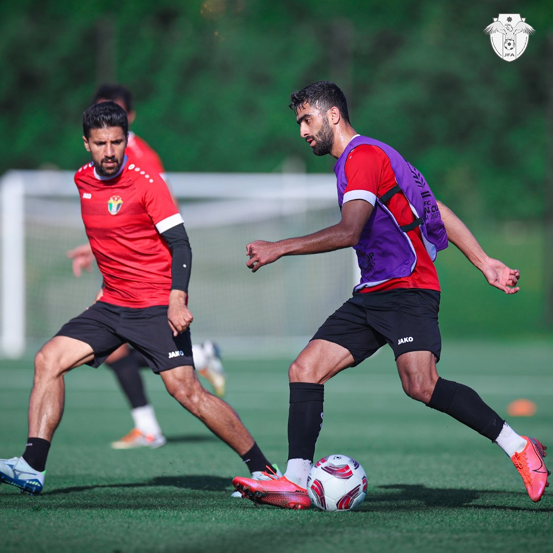 Madar Al-Saa Images 0.39660248166940515