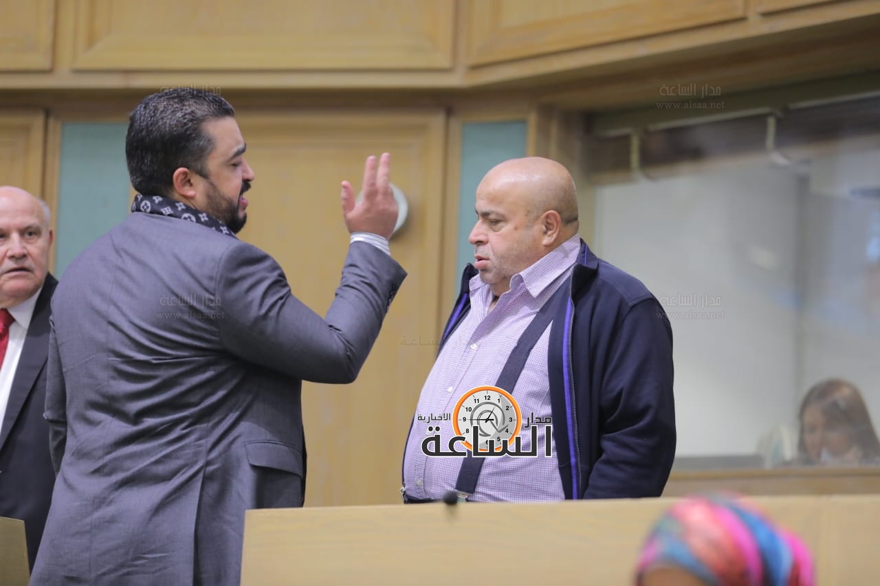 Madar Al-Saa Images 0.34565083991465584