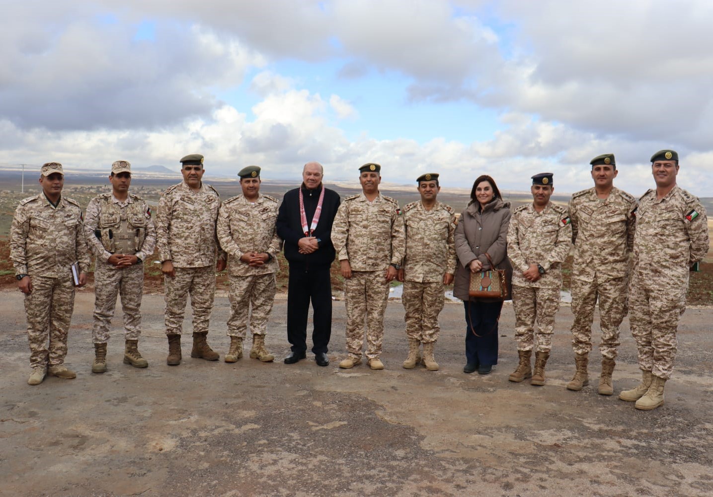 Madar Al-Saa Images 0.7006775383846422