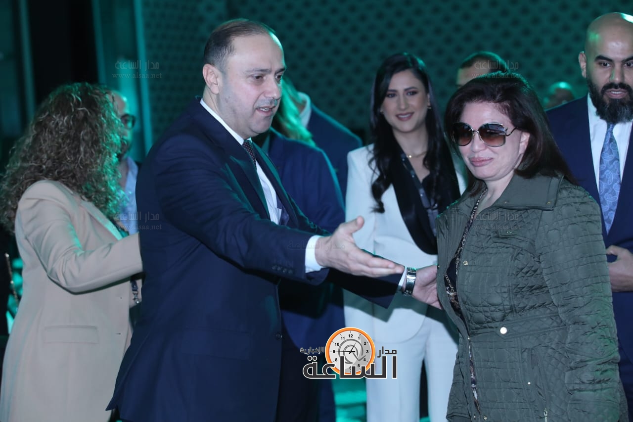 Madar Al-Saa Images 0.5147364247145376