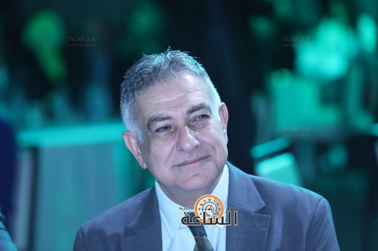 Madar Al-Saa Images 0.18232519808630387