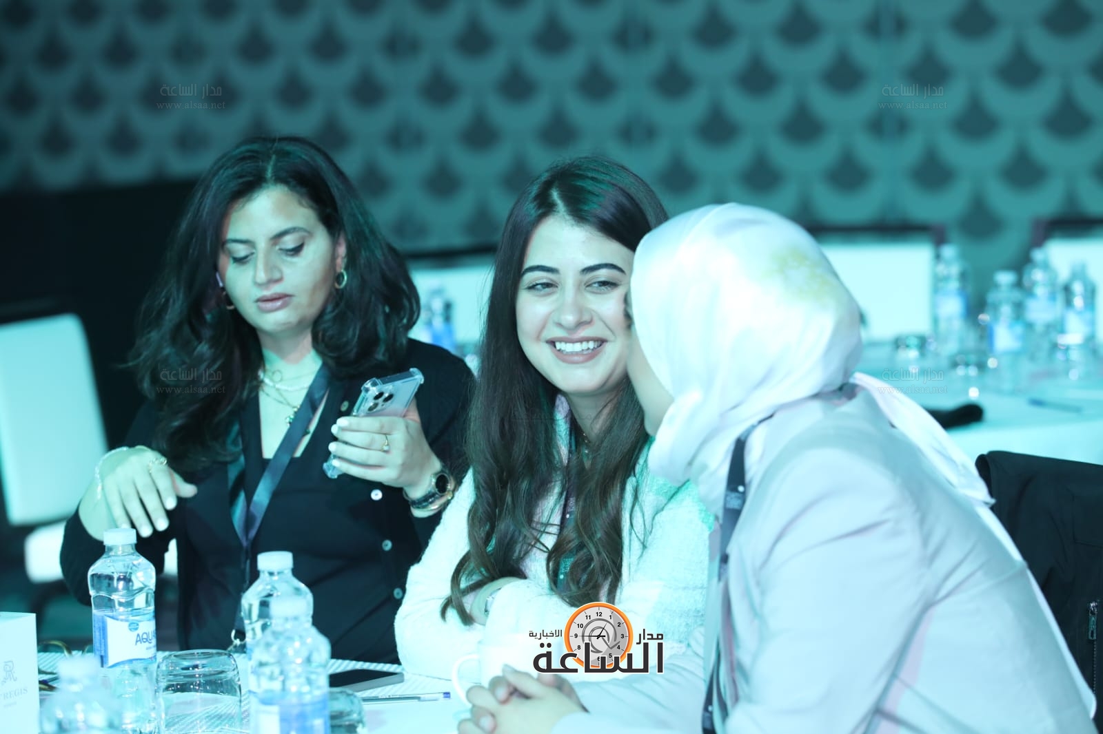 Madar Al-Saa Images 0.24978444523489807