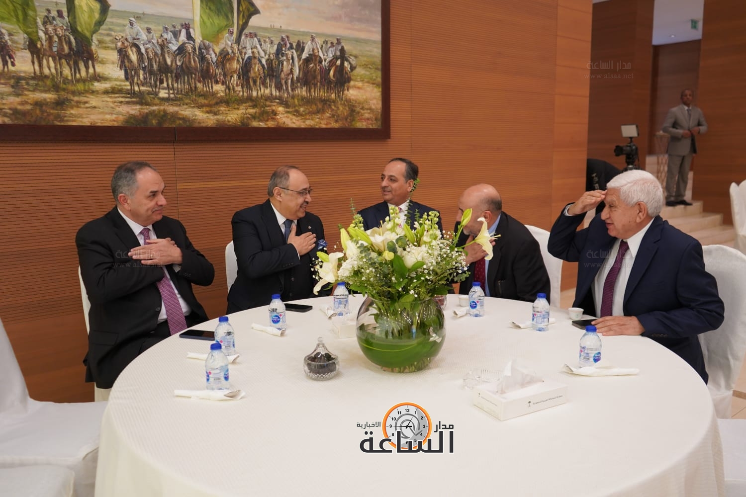 Madar Al-Saa Images 0.6030918043674725