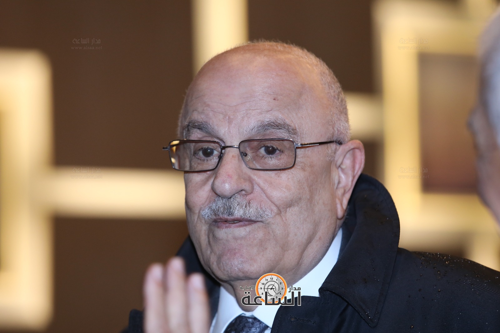 Madar Al-Saa Images 0.021317123630434365