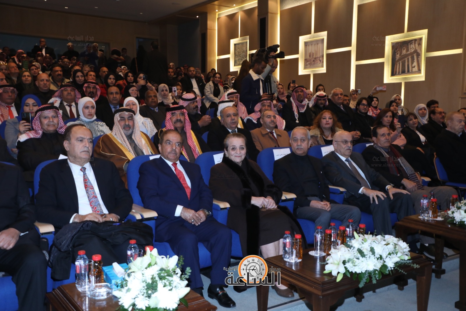 Madar Al-Saa Images 0.3501724348785453