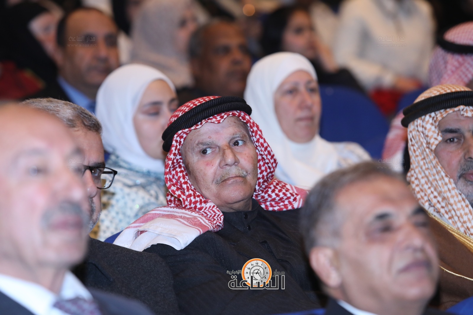 Madar Al-Saa Images 0.47982985368885367