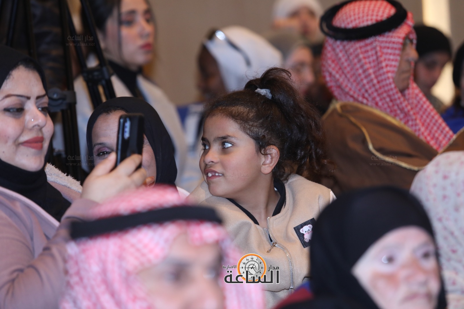 Madar Al-Saa Images 0.1007699127602435