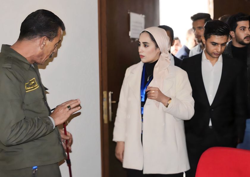 Madar Al-Saa Images 0.9638615025048698