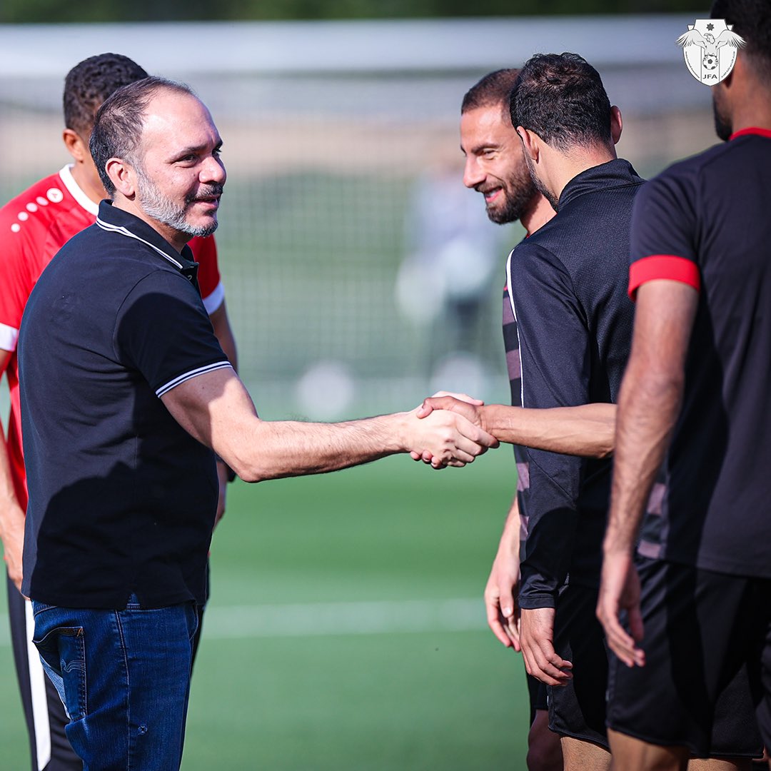 Madar Al-Saa Images 0.15905791683587744