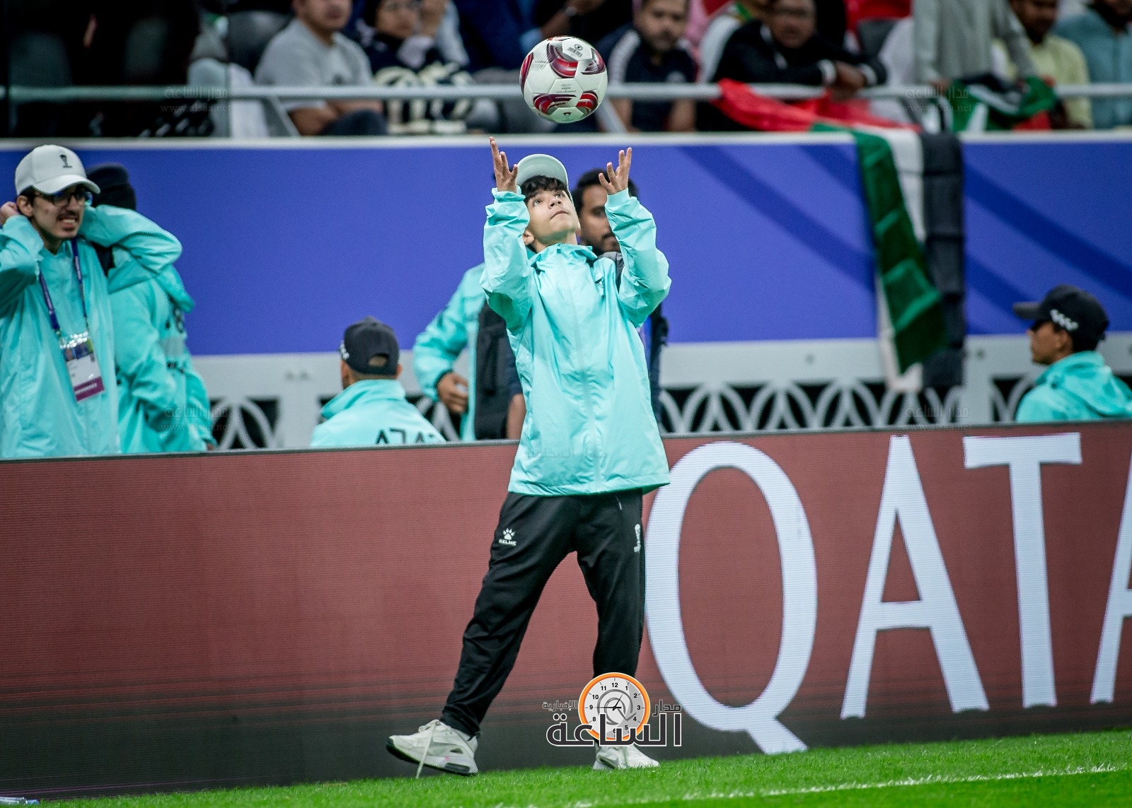 Madar Al-Saa Images 0.766624693612338