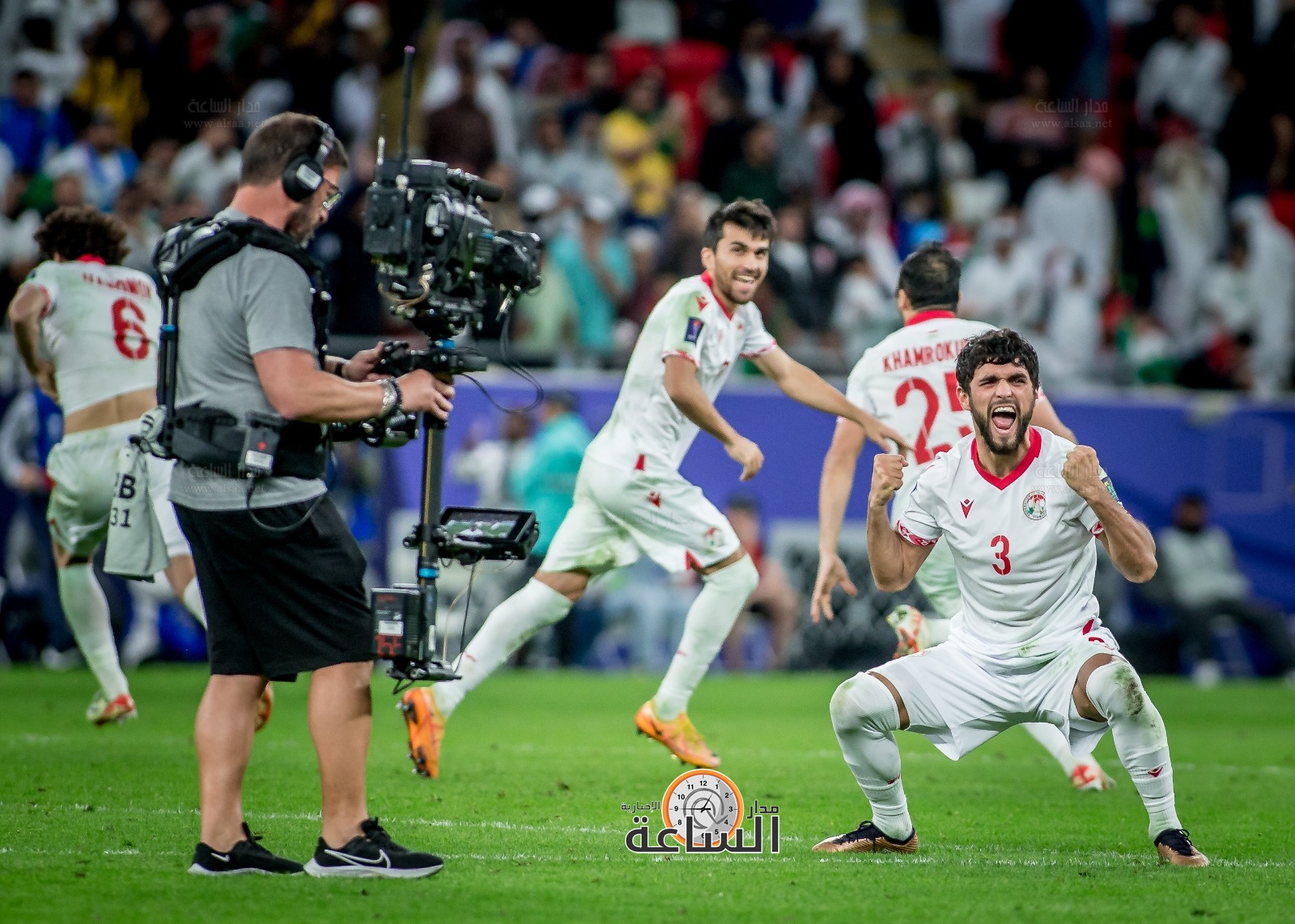 Madar Al-Saa Images 0.4233521654434349