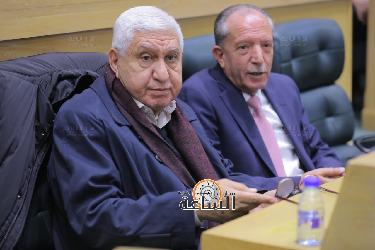 Madar Al-Saa Images 0.2210536275416226