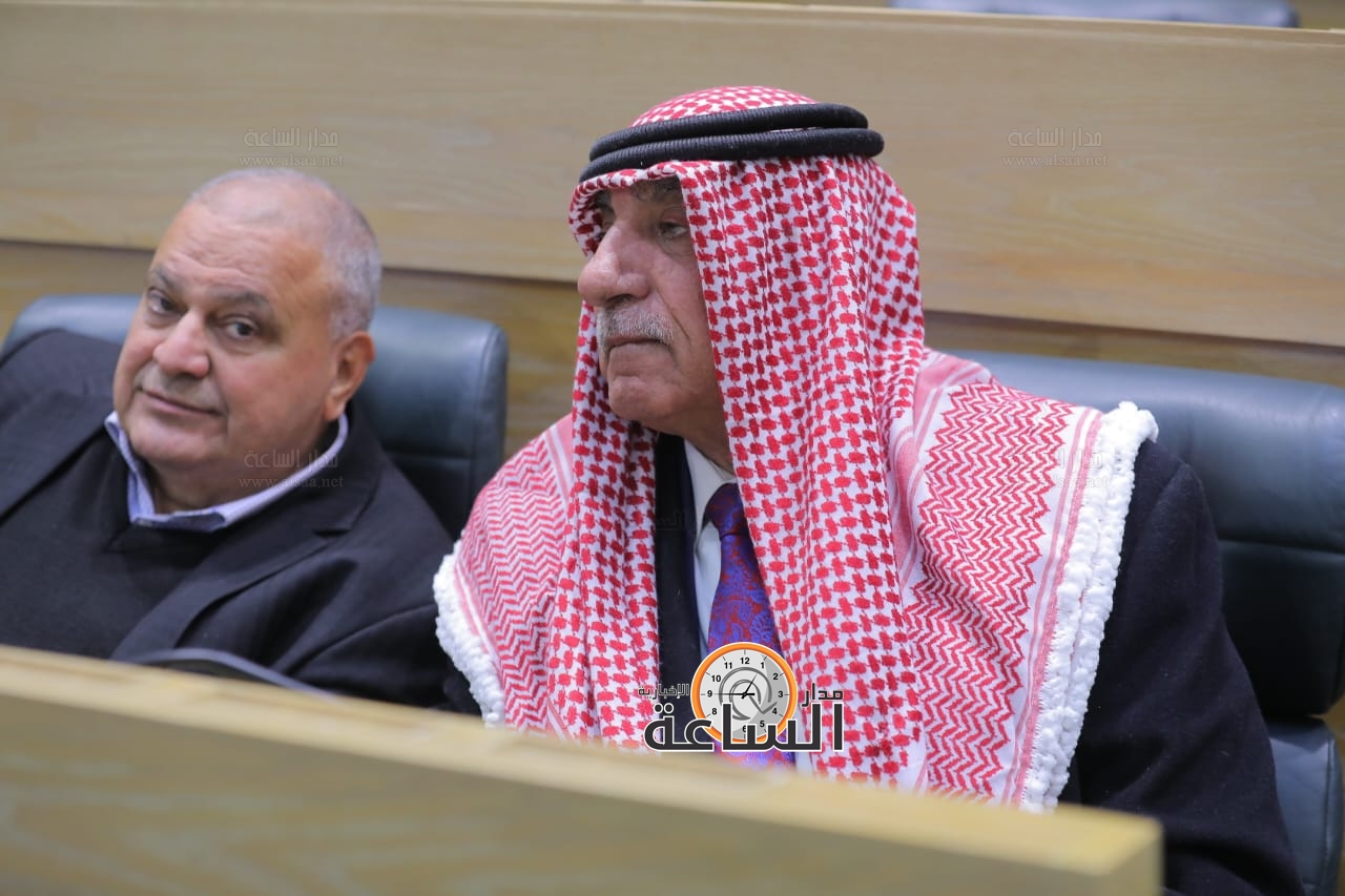 Madar Al-Saa Images 0.4139053712371896