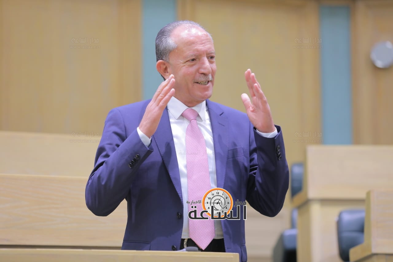 Madar Al-Saa Images 0.9356759718101604