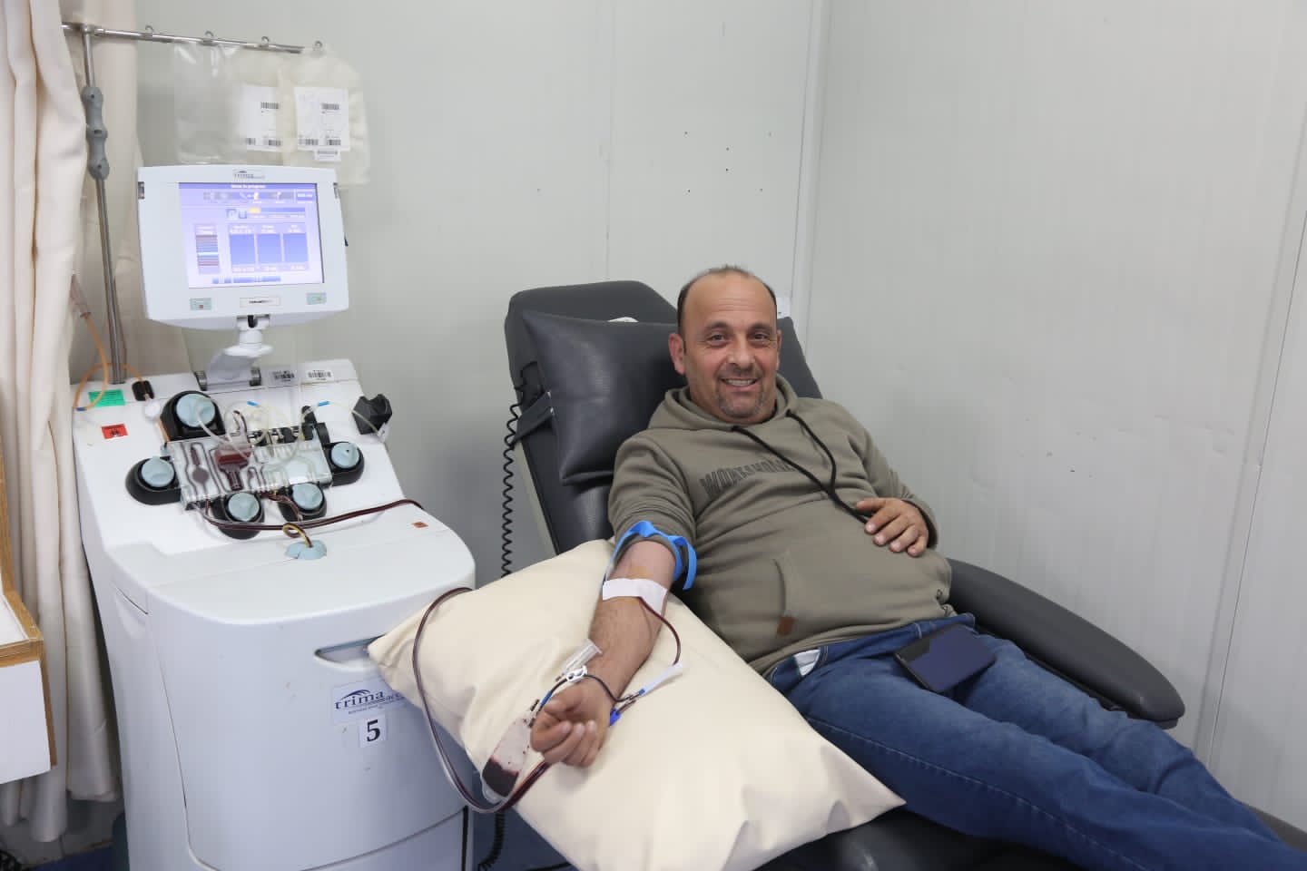 Madar Al-Saa Images 0.17054228591670162