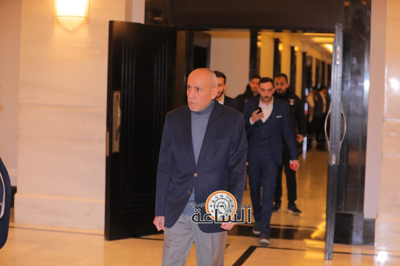 Madar Al-Saa Images 0.7095350339380515