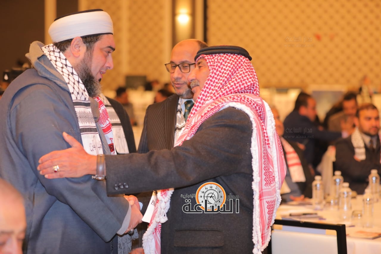 Madar Al-Saa Images 0.592347543042524