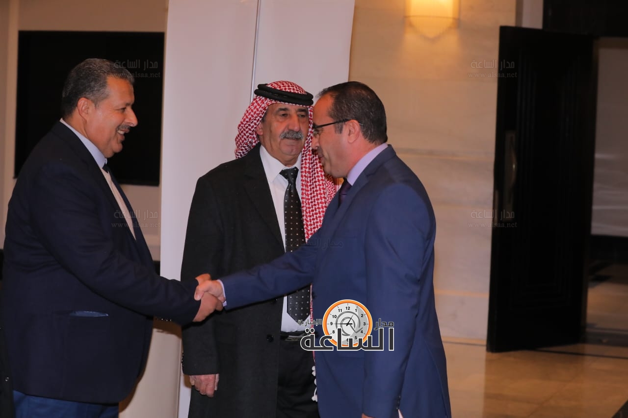 Madar Al-Saa Images 0.8604112319407027