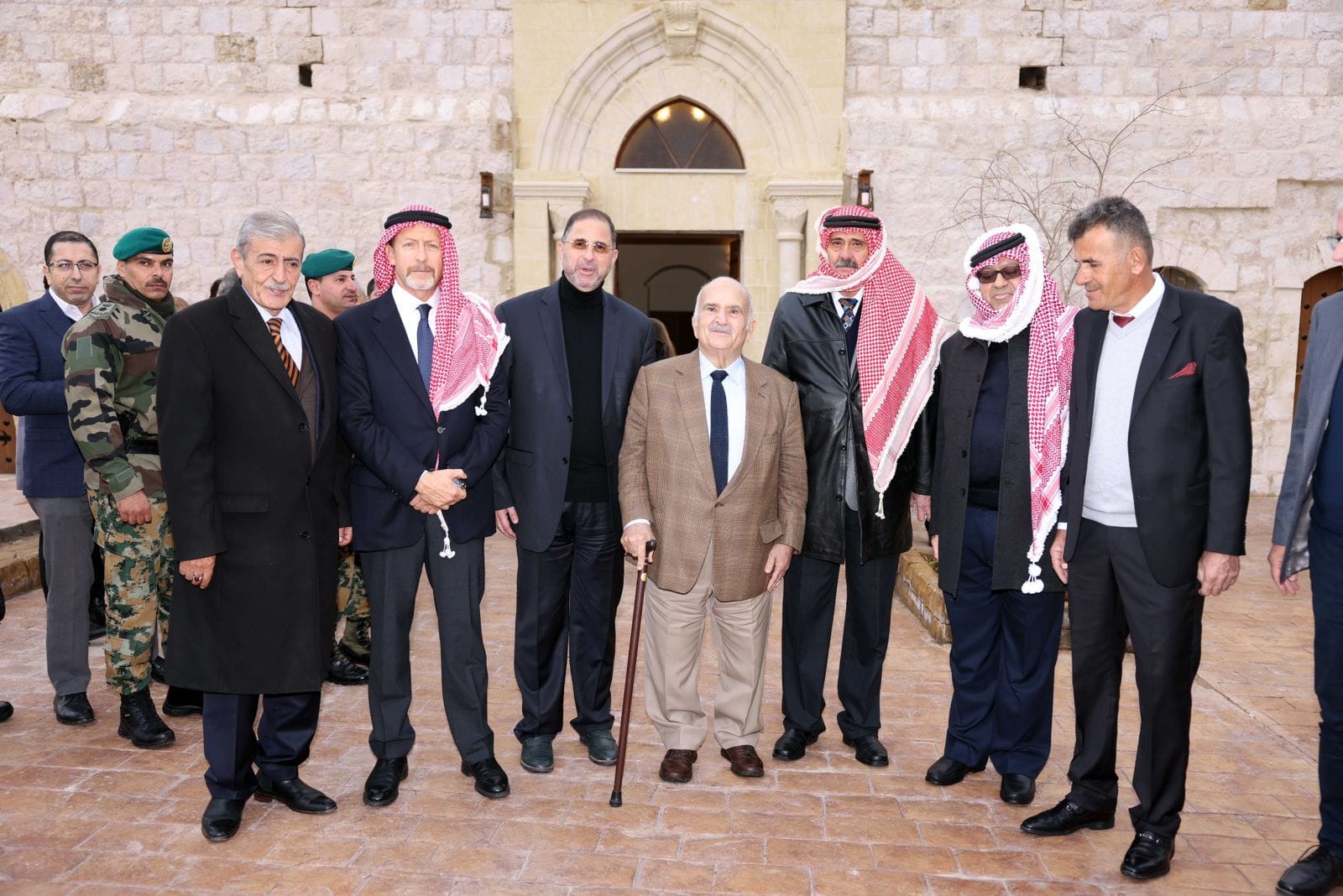 Madar Al-Saa Images 0.6079946505439187