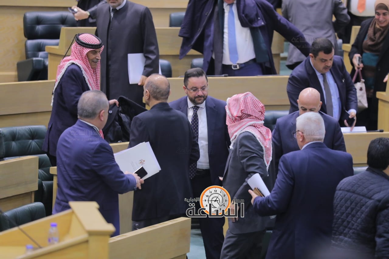 Madar Al-Saa Images 0.9971318325615994