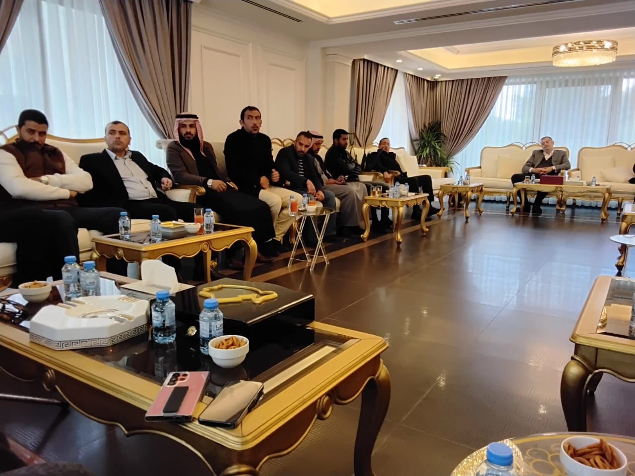 Madar Al-Saa Images 0.2587589164085209