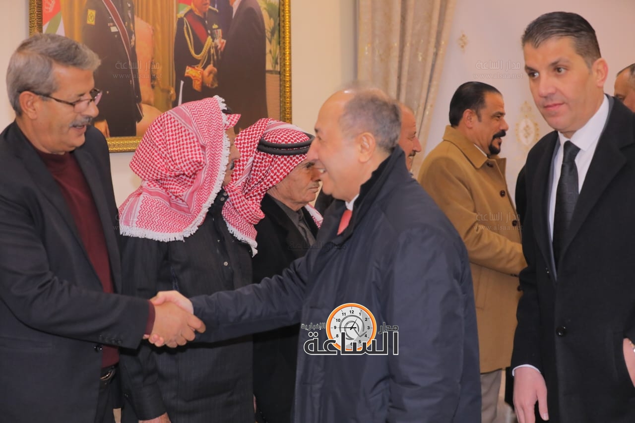 Madar Al-Saa Images 0.4595403152252229