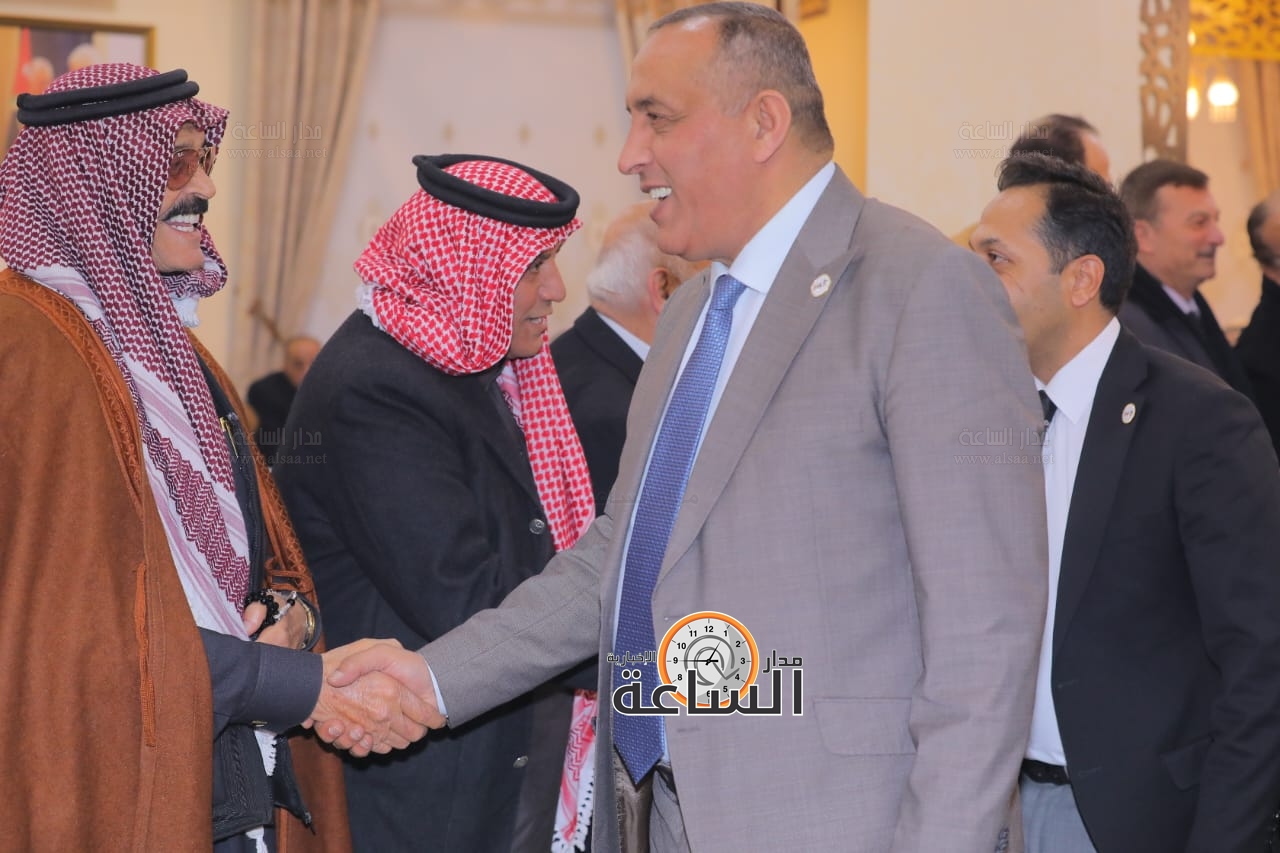 Madar Al-Saa Images 0.6552119013080469