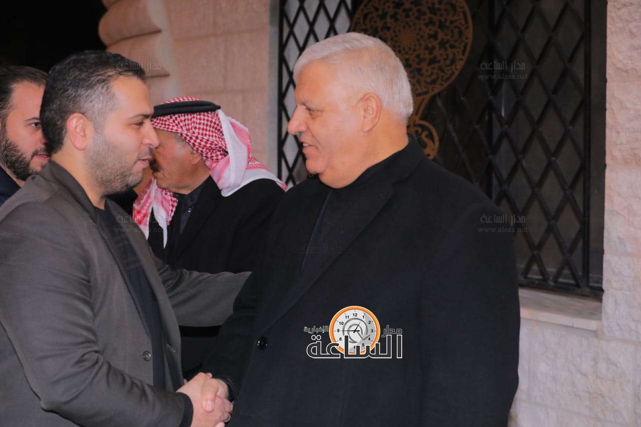 Madar Al-Saa Images 0.37943375868994456