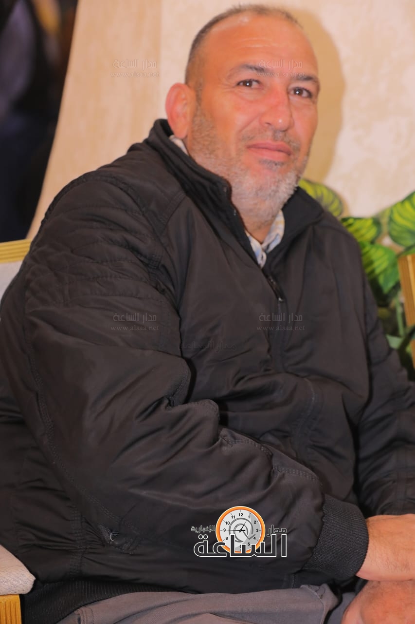 Madar Al-Saa Images 0.48911500818148035