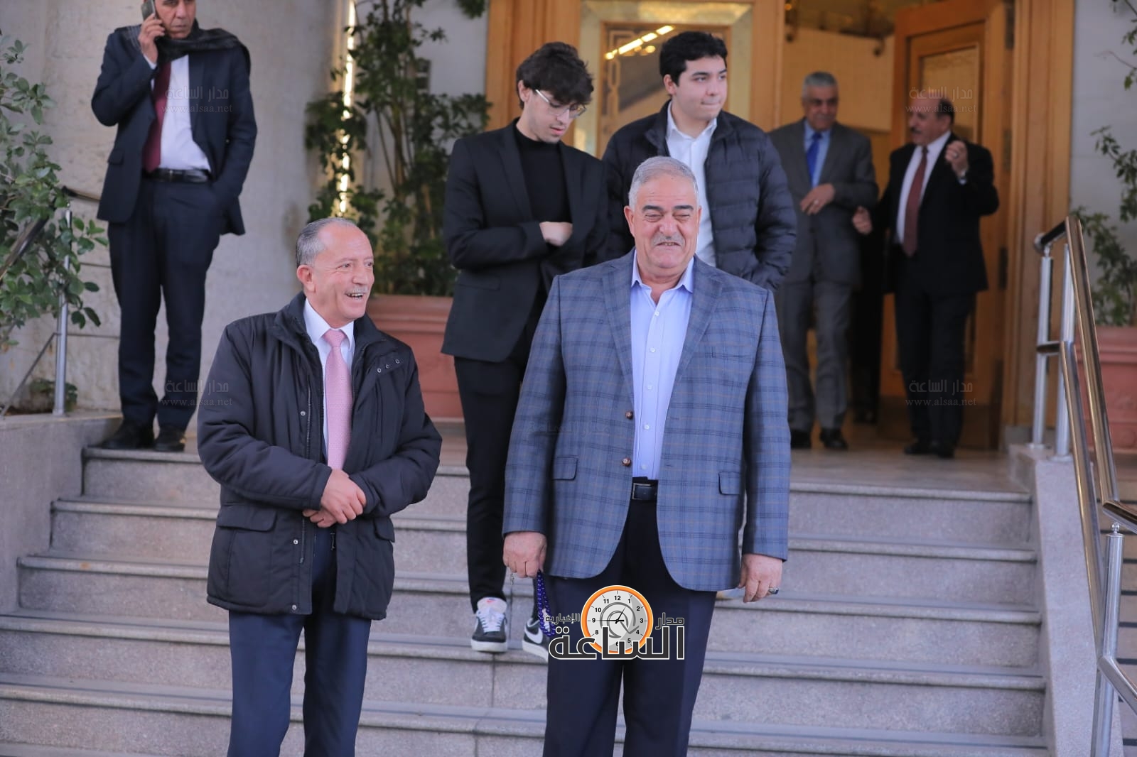 Madar Al-Saa Images 0.9491600385074896