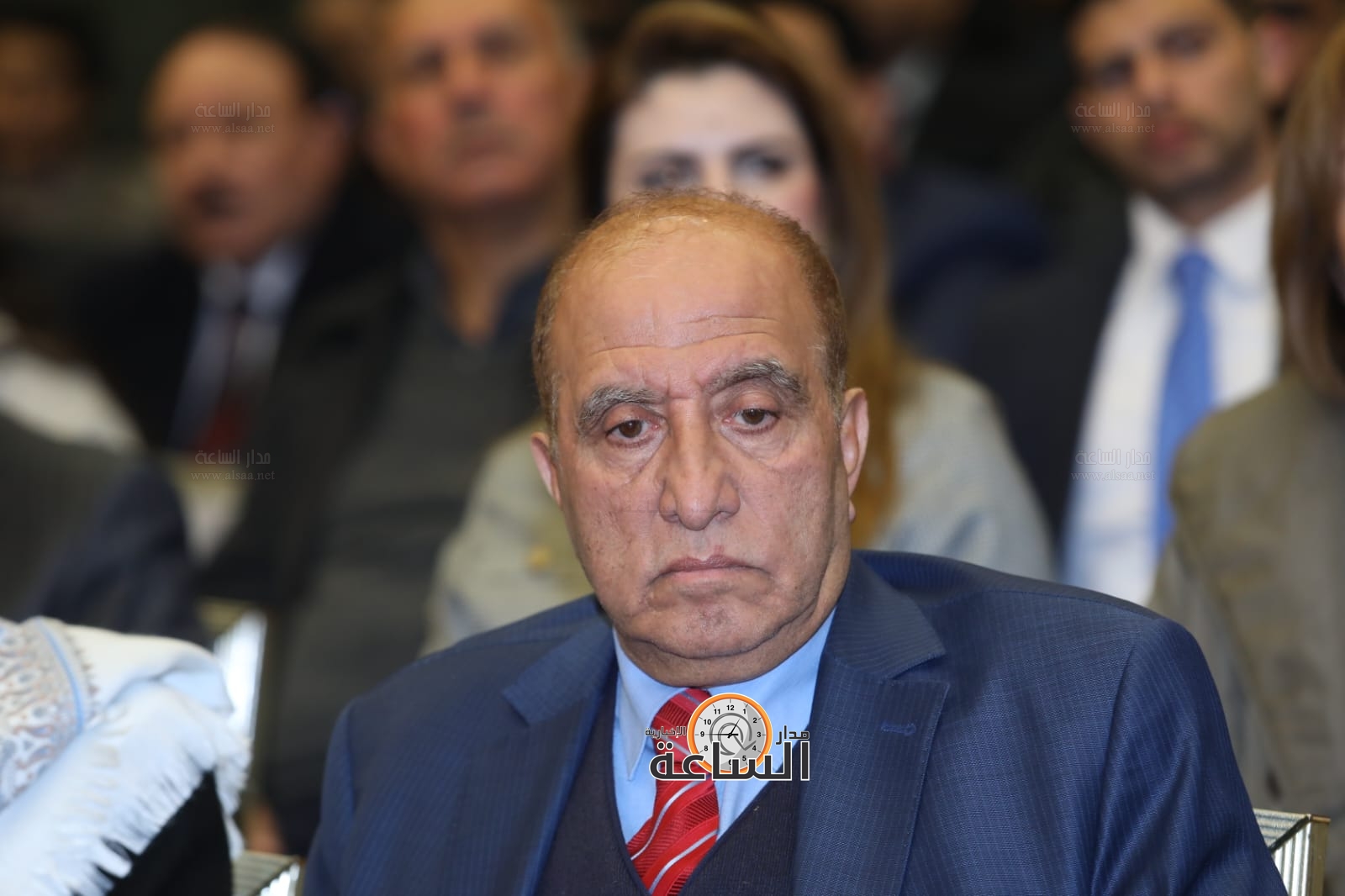 Madar Al-Saa Images 0.7901309372864043