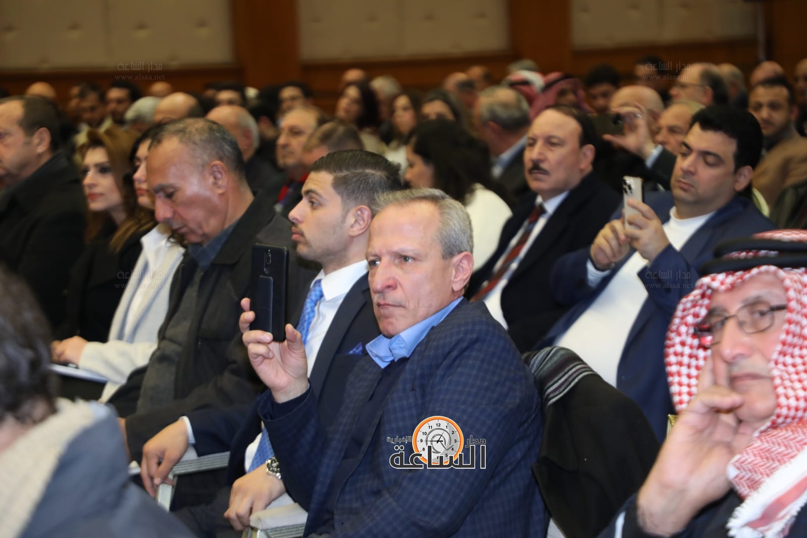 Madar Al-Saa Images 0.6708330262279185